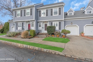 8 Squan Ct, Manasquan, NJ 08736