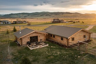 249 Moose Crossing Rd, Gallatin Gateway, MT 59730