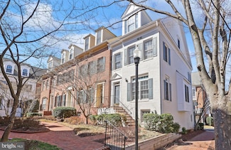 8861 Ashgrove House Ln, Vienna, VA 22182