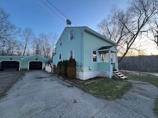 16 Turcotte St, Berlin, NH 03570