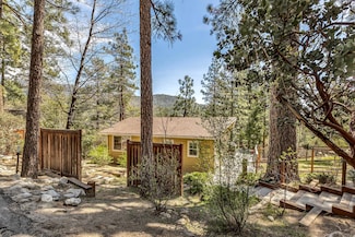 53545 Double View Dr, Idyllwild-Pine Cove, CA 92549