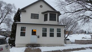 2637 Nebraska St, Dubuque, IA 52001