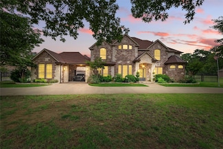 2056 Willow Bend Dr, Red Oak, TX 75154