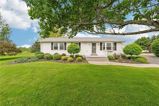 9170 Upton Rd, Batavia, NY 14020