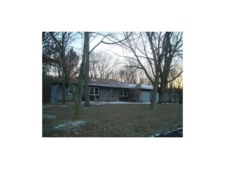 25703 E Hostetter Rd, Sibley, MO 64088