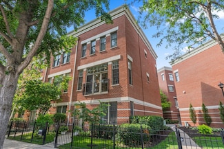 1050 W Fry St Unit 1, Chicago, IL 60642
