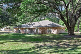 382 Cane Bend Dr, Haughton, LA 71037