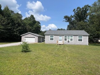 164 Hidden Hills Rd, Houghton Lake, MI 48629