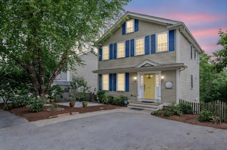 44 Sachem St, Waltham, MA 02451