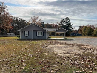 8424 Sulphur Springs Rd, Pine Bluff, AR 71603