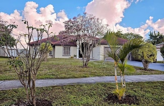 2351 NW 29th St, Oakland Park, FL 33311