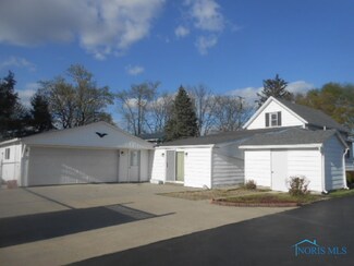 205 S Elm St, Columbus Grove, OH 45830