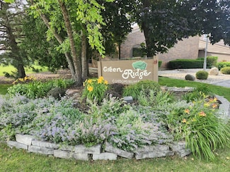 5720 Cambridge Cir Unit 2, Mount Pleasant, WI 53406