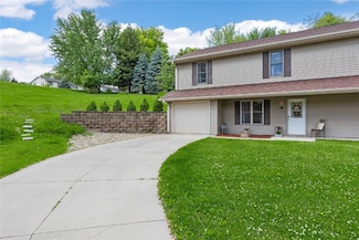 114 Therese Ave, Anamosa, IA 52205