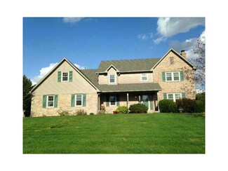 3783 S Stonehaven Ln, New Palestine, IN 46163