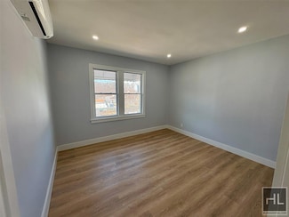 13 Monroe St Unit 2, Yonkers, NY 10710