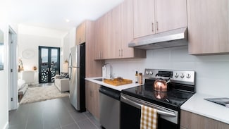 11-39 49th Ave Unit 1010, Long Island City, NY 11101