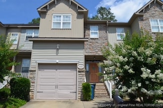 405 Ponton Dr, Fayetteville, NC 28314