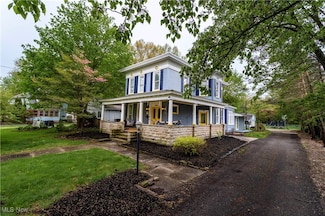 307 E Main St, South Amherst, OH 44001
