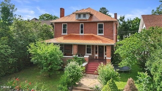 909 Highland Ave, Bristol, VA 24201