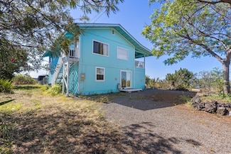 92-1352 Kohala Blvd, Captain Cook, HI 96704