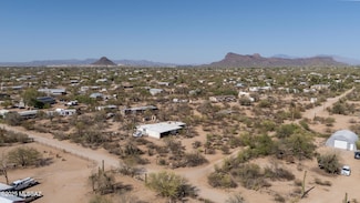 6270 N Taylor Ln, Tucson, AZ 85743