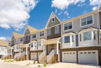 2563 W Towne St, Ann Arbor, MI 48103