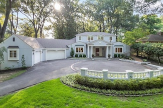 196 E Cherry Cir, Memphis, TN 38117