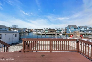 10 Commodore Dr, Brick, NJ 08723