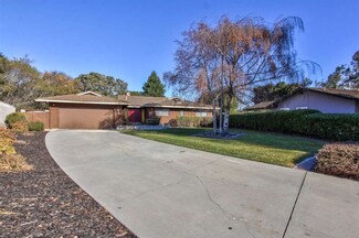 16081 Darcie Ln, Salinas, CA 93908