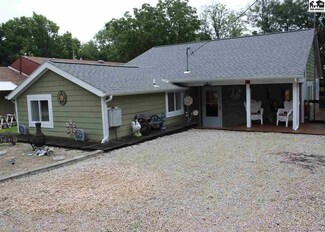 20 Jerome St, Marion, KS 66861