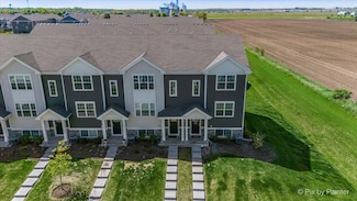 864 Briar Glen Ct, Hampshire, IL 60140