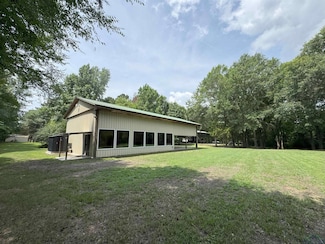 226 Almand Ln, Waskom, TX 75692