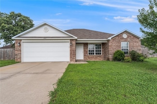 3483 Alliance Dr, Springdale, AR 72764