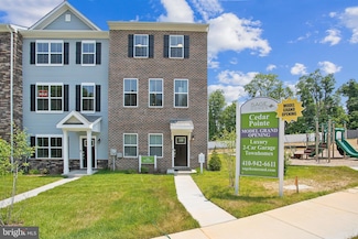 10401 Serenade Ln, Clinton, MD 20735