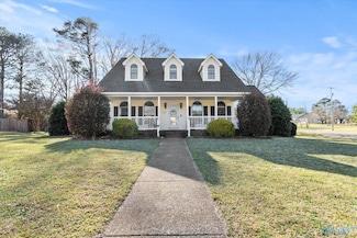 217 Collier Dr, Albertville, AL 35951
