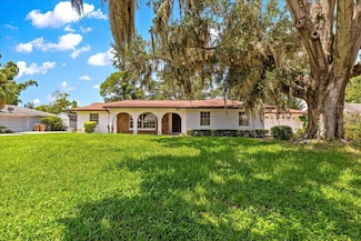 3052 Pine Cove Place, Eustis, FL 32726