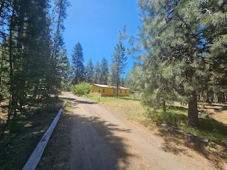 52756 Golden Astor Rd, La Pine, OR 97739