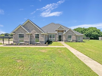 6585 Storm Cat Ln, Burleson, TX 76028