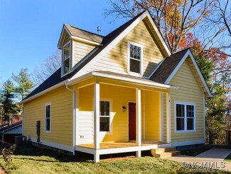 129 Aurora Dr, Asheville, NC 28805