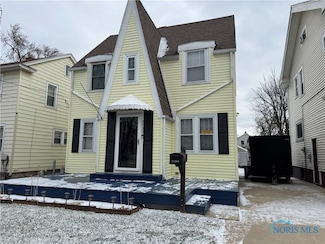 3532 Revere Dr, Toledo, OH 43612