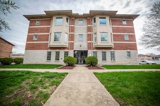 5368 W 96th St Unit 2S, Oak Lawn, IL 60453
