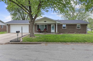1835 Allyn Dr, Mount Vernon, IN 47620