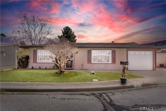 810 Majela Ln, Hemet, CA 92543