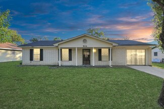 904 Dumas Dr, Bryan, TX 77803