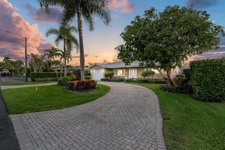 949 NE 24th Ave, Pompano Beach, FL 33062