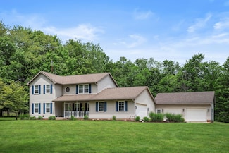 15121 Indian Hills Rd, Mount Vernon, OH 43050