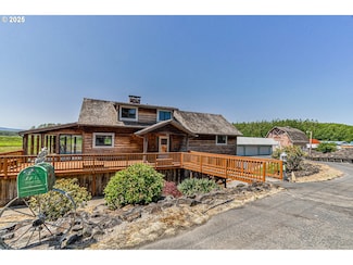 77993 Point Adams Rd, Clatskanie, OR 97016