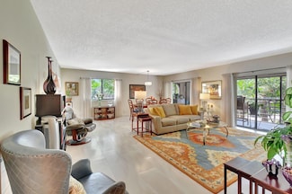 6328 Longboat Ln W Unit 302, Boca Raton, FL 33433