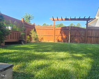 569 Omaha Dr, Broadway, NC 27505